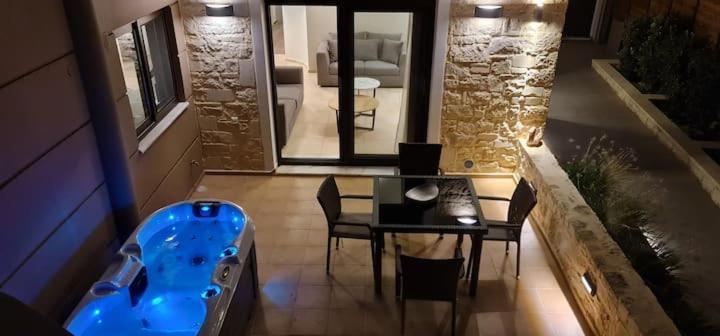 Villy Luxury 2 Holiday home *